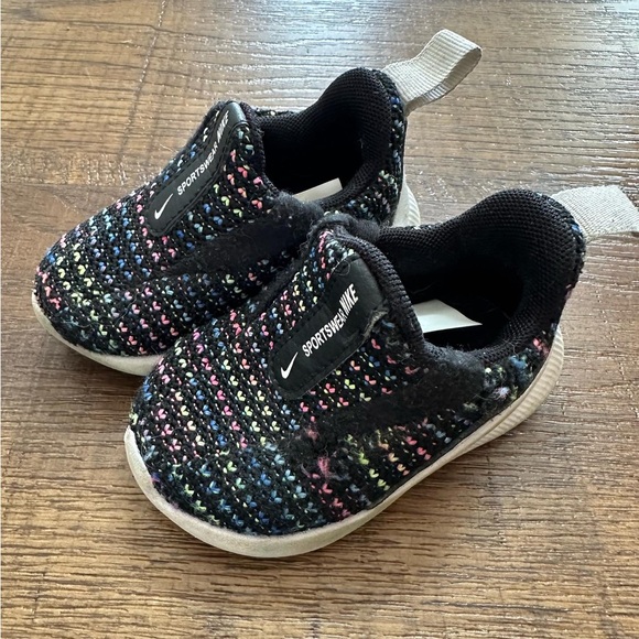 Nike infant shoes - Picture 4 of 4